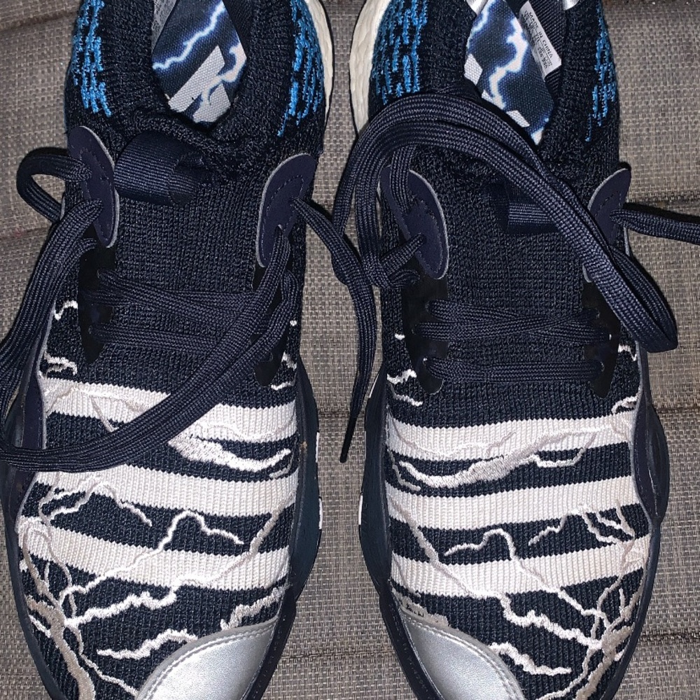 Trae Young 2 Men’s Basketball Sneakers